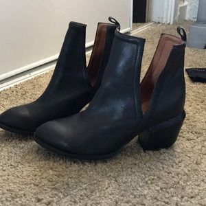 Jeffrey Campbell Orwell 2